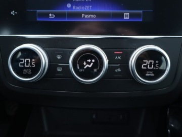 Renault Kadjar Crossover Facelifting 1.3 TCe 140 FAP 140KM 2019 Renault Kadjar 1.3 TCe, Salon Polska, Navi, Klima, zdjęcie 17