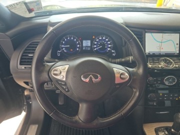 Infiniti QX70 2017 Infiniti QX70 3.7l 2017 3.7 Benzyna 325KM, zdjęcie 10