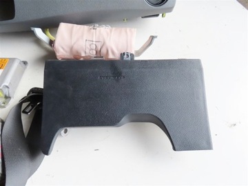 ПОДУШКИ ПРИБОРНОЙ ПАНЕЛИ КОКПИТ РЕМНЯ TOYOTA YARIS III 2011-2014 ГОД ЕВРОПА