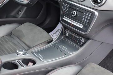 Mercedes CLA C117 Shooting Brake Facelifting 2.0 220 184KM 2017 Mercedes-Benz CLA CLA 220 4-MATIC 184KM Shooting-Brake AMG Panorama Salon, zdjęcie 27