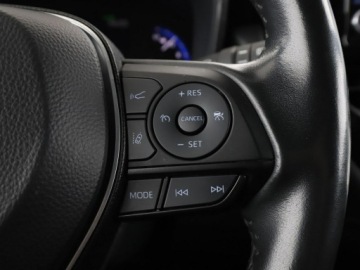 Suzuki Swace Kombi 1.8 Hybrid 122KM 2022 Suzuki Swace Comfort+ hybryda grzane fotele kamera, zdjęcie 29