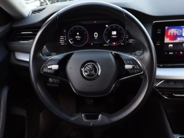 Skoda Octavia III Kombi Facelifting 1.5 TSI ACT 150KM 2020 Skoda Octavia 1.5 TSI, Salon Polska, Serwis ASO, zdjęcie 17