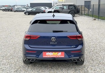 Volkswagen Golf VIII Variant 1.5 eTSI 130KM 2021 Volkswagen Golf 1.5 TSI R-Line 130 KM 2021r Warszawa 1.5 Benzyna, zdjęcie 11