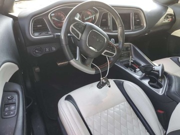 Dodge Challenger III 2020 Dodge Challenger SRT Hellcat 2020 6.2l 6.2 Benzyna 717KM, zdjęcie 8