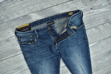 EMPORIO ARMANI J06 6Z1J06 Spodnie Jeansy / 31