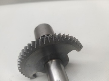 WAŁEK MIMOŚRODOWY 308 R55 R56 BERLINGO 1.6 VTI N16B16A 5F01 V753388880-10