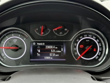 Opel Insignia I Sports Tourer Facelifting 1.6 CDTI Ecotec 136KM 2017 Opel Insignia 1.6 CDTi ecoFLEX 136KM, 2017r, zdjęcie 15