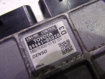 89661-05D30 JEDNOTKA MOTORU TOYOTA AVENSIS T27 2.
