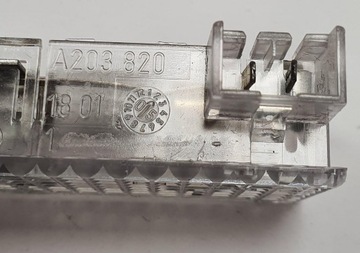 LAMPA PŘIHRÁDKY KUFRU MERCEDES SL R230