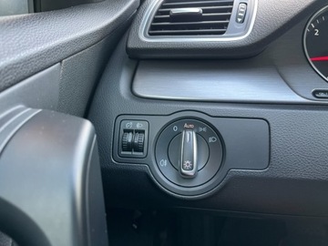 Volkswagen Passat B7 Variant 2.0 TDI CR DPF BlueMotion 140KM 2014 Volkswagen Passat 2.0 diesel 140 KM automat zarej w PL ksiazka serwis, zdjęcie 15