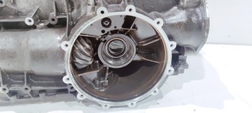 КОРПУС КРЫШКИ КОРОБКИ ПЕРЕДАЧ TIPTRONIC 6HP19 AUDI A6 C6 1071401059