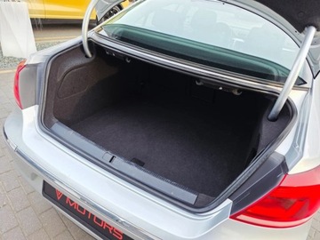 Volkswagen CC 2.0 TDI CR DPF BlueMotion Technology 140KM 2013 Volkswagen CC ___Highline___2.0TDi CR 140KM___Xenon Skora Navi Alu17__Gwar, zdjęcie 15