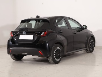 Toyota Yaris IV Hatchback 1.5 Hybrid Dynamic Force 116KM 2021 Toyota Yaris 1.5 VVT-i Hybrid, Salon Polska, zdjęcie 4