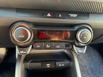 Kia Stonic I Crossover Facelifting 1.0 T-GDI MHEV  120KM 2021 Kia Stonic automat, klimatronic, gwarancja!, zdjęcie 24