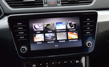 Skoda Superb III Kombi Facelifting 2.0 TDI 190KM 2020 Skoda Superb 2,0 TDI 190 KM DSG FULL LED Nawigacja Klimatronik 2.0 Diesel, zdjęcie 15