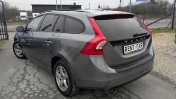 Volvo V60 I Kombi Facelifting 2.0 D2 DRIVE-E 120KM 2015 Volvo V60 2.0D 120PS OPŁACONY Bezwypadkowy Serwis, zdjęcie 8