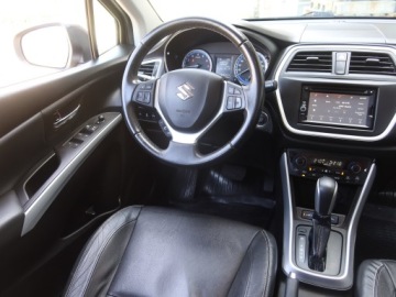 Suzuki SX4 I Sedan 1.6 VVT 120KM 2013 Suzuki SX4 S-Cross 1.6 VVT, Automat, Skóra, Navi, zdjęcie 6