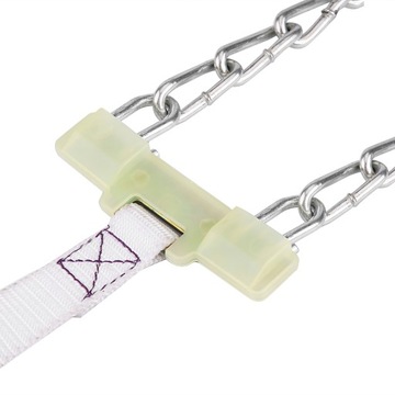 Стальная цепь с противоскользящими шинами диаметром 205–225 мм.