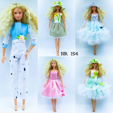 Одежда для кукол - набор из 5 штук.