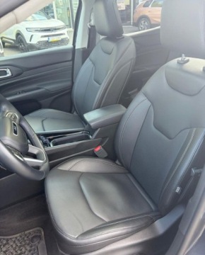 Jeep Compass II SUV Plug-In Facelifting 1.3 GSE T4 240KM 2024 Jeep Compass Samochod DEMO, stan idealny 1.3 Hybryda Plug-in 240KM, zdjęcie 5