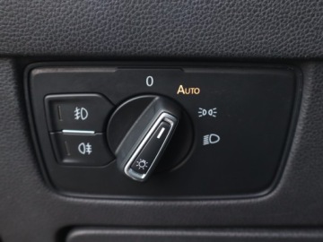Volkswagen Passat B8 Limousine 2.0 TSI BlueMotion Technology 220KM 2017 VW Passat 2.0 TSI, Salon Polska, Serwis ASO, zdjęcie 15