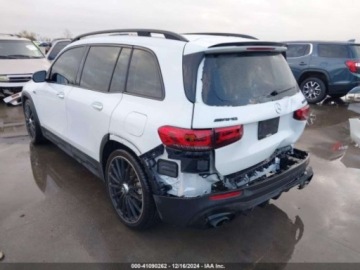 Mercedes GLB 2023 Mercedes-Benz GLB AMG, 2023r., 4x4, 2.0L 2.0 Benzyna 302KM, zdjęcie 2