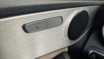 Mercedes Klasa C W205 Limuzyna 350 Plugin Hybrid 293KM 2015 Mercedes C 350 2.0E 292PS ZAREJESTROWANY Serwis, zdjęcie 32