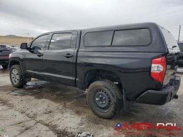 Toyota Tundra II 2014 Toyota Tundra _CREWMAX_PLATINUM_4x4_5.7 L_381 km_2014r 5.7 Benzyna 381KM, zdjęcie 2