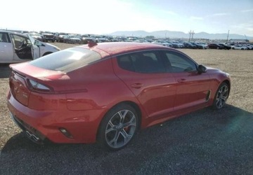 Kia Stinger Liftback Facelifting 3.3 T-GDI 366KM 2021 Kia Stinger Auta z USA - Zapytaj o wiecej ofert 3.3 Benzyna 366KM, zdjęcie 6