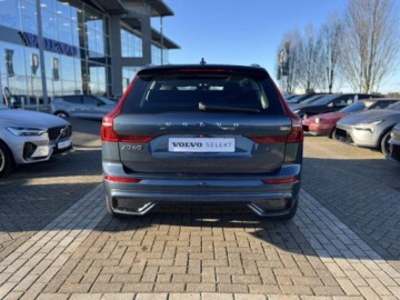 Volvo XC60 II 2025 VOLVO XC60 B5 AWD Ultra Dark Suv 2.0 (250KM) 2025, zdjęcie 2