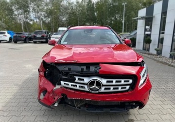 Mercedes GLA I Off-roader 1.6 200 156KM 2017 Mercedes-Benz GLA 1.6B 156KM 2017r. Salon Polska F-Vat 23 1.6 Benzyna, zdjęcie 1