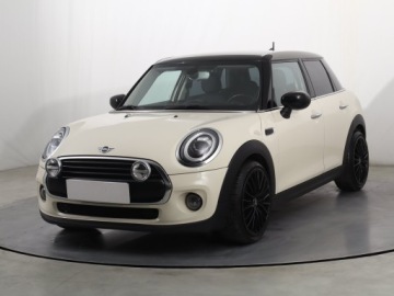 Mini Mini F56 Hatchback 3d Facelifting Cooper 1.5 136KM 2019 MINI 5-door Cooper, Salon Polska, Serwis ASO, zdjęcie 1