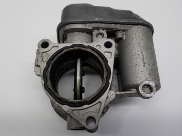 КОРПУС ДРОССЕЛЬНОЙ ЗАСЛОНКИ VOLKSWAGEN PASSAT B6 03G128063B
