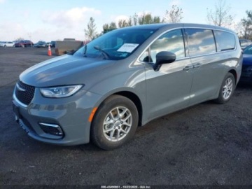 Chrysler Pacifica II 2023 Chrysler Pacifica Touring L 2023 3.6l 3.6 Benzyna 287KM, zdjęcie 1