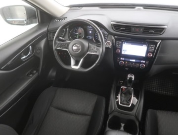 Nissan X-Trail III Terenowy 2.0 dCi 177KM 2017 Nissan X-Trail 2.0 dCi, Salon Polska, Serwis ASO, zdjęcie 6