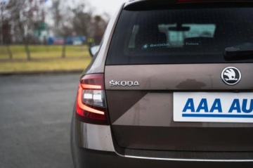 Skoda Octavia III Liftback Facelifting 1.5 TSI ACT 150KM 2019 Skoda Octavia 1.5 TSI, Salon Polska, Serwis ASO, zdjęcie 13