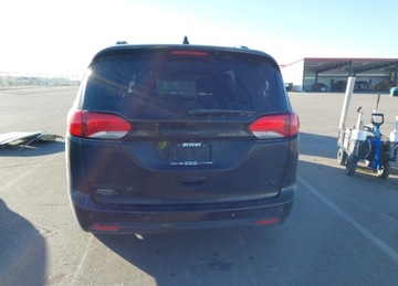 Chrysler Pacifica II 3.6 V6 291KM 2020 Chrysler Pacifica 2020r., Limited, 3.6L, od ubezpieczalni 3.6 Benzyna 291KM, zdjęcie 5