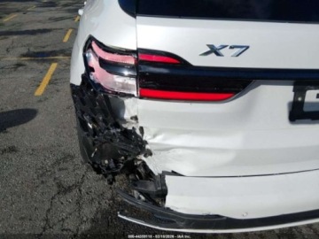 BMW X7 2024 BMW X7 2024 BMW X7 XDRIVE40I 3.0 Benzyna 375KM, zdjęcie 6