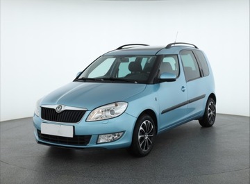 Skoda Roomster Mikrovan Facelifting 1.2 TSI 85KM 2010 Skoda Roomster 1.2 TSI, Salon Polska, Serwis ASO, zdjęcie 1