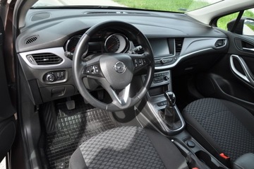 Opel Astra K Hatchback 5d 1.4 Turbo 125KM 2019 Opel Astra V 1.4 T Dynamic Krajowy Bezwypadkowy I Właściciel, zdjęcie 16