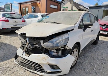 Renault Clio IV Hatchback 5d Facelifting 1.5 Energy dCi 75KM 2019 Renault Clio 2019r, 1.5 DCI. VAN, Uszkodzony przod. Faktura VAT 23 brutto., zdjęcie 3
