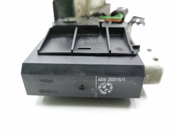 BMW 5 E39 2000 PRAVÁ STRANA ZÁMEK DVEŘE PŘEDNÍCH