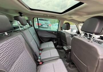 Opel Zafira C Tourer 2.0 CDTI ECOTEC 130KM 2011 Opel Zafira 7 osobowy 2.0 Diesel 131KM, zdjęcie 15