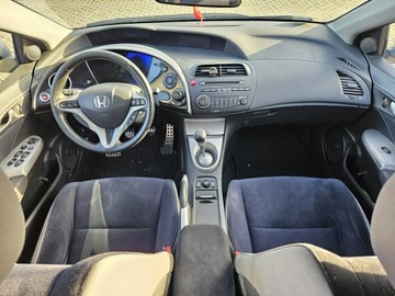 Honda Civic VIII Hatchback 3d 1.8 i-VTEC 140KM 2007 Honda Civic 1,8 benzyna+lpg 140KM, zdjęcie 8