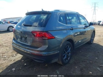 Volkswagen Tiguan II 2022 Volkswagen Tiguan 2022r., 2.0L 2.0 Benzyna 184KM, zdjęcie 3