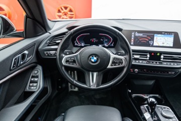 BMW Seria 2 G42-U06 Gran Coupe 1.5 216d 116KM 2023 Od ręki - BMW Seria 2 216d Sport aut Sedan 1.5 116KM 2023, zdjęcie 9
