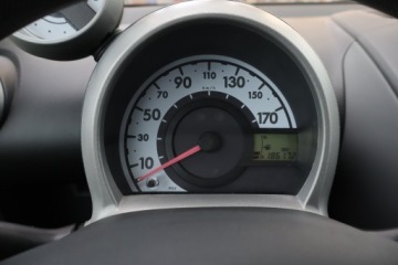 Peugeot 107 Hatchback 5d 1.0 12V 68KM 2006 Peugeot 107 1.0, Klima, zdjęcie 10