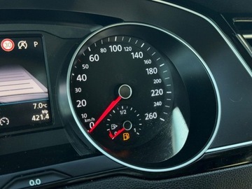 Volkswagen Passat B8 Limousine 1.8 TSI BlueMotion Technology 180KM 2017 Volkswagen Passat 1.8TSI 180KM DSG Highline LED SalonPolska,SerwisASO,Supe, zdjęcie 17