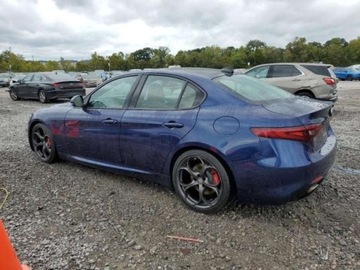 Alfa Romeo Giulia II 2018 Alfa Romeo Giulia 2018 Alfa Romeo Giulia Ti Sport RWD 2.0 Benzyna 280KM, zdjęcie 3