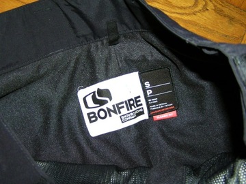 BONFIRE CLASSIC FIT размер S/M ИДЕАЛЬНО, как НОВЫЙ